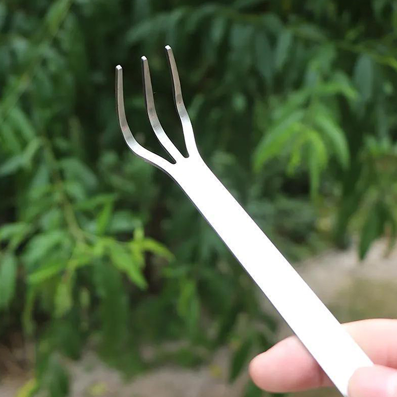 1Pc 3-Prong Loosen Soil Tool H - Bonsai Garden Rake ulasan dan harga